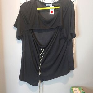 🍂🍁NWOT LOVE J DIAMOND LACE UP TOP SIZE 3X